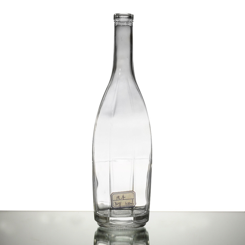 Matériau du collier Matériau du verre Super Flint Bouteille en verre 4,5 L pour vodka Gin Whiskey