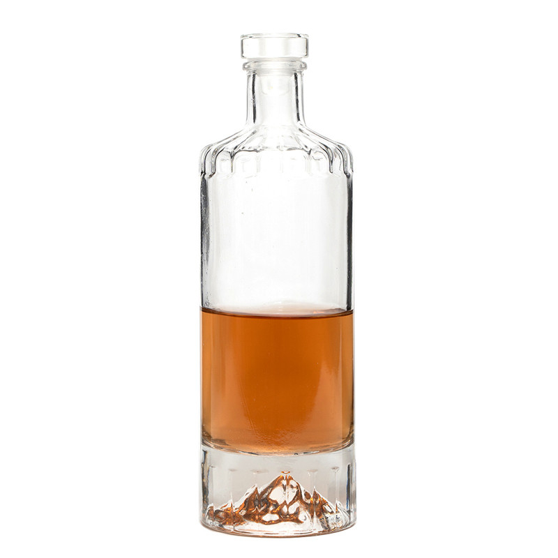 Bouteille en verre de 750 ml de design personnalisé avec une forme unique et un type d'étanchéité Guala