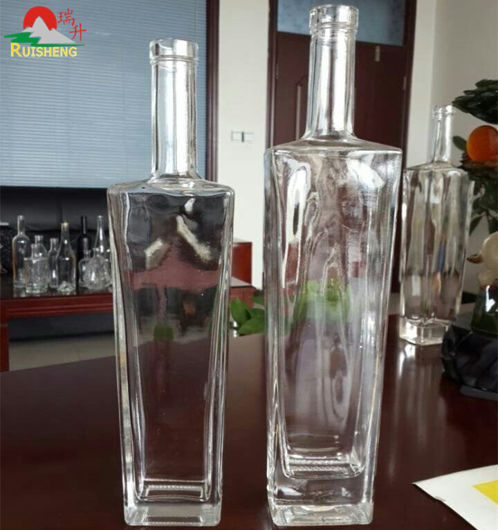 700 ml 750 ml Super Flint Bouteille en verre carré française pour l' alcool Standard certifié SGS
